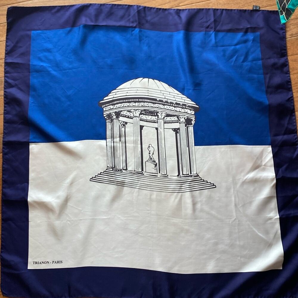 Vintage Trianon Paris square silk scarf - Picture 1 of 5